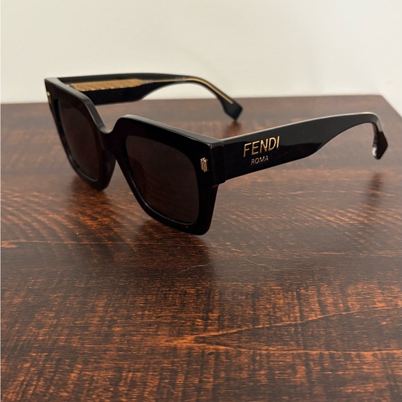 Fendi Black and Gold Women's Sunglasses